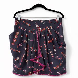 Yellow & black taxi cab salt & pepper shakers